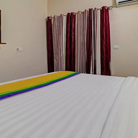 Itsy By Treebo - Divine Inn Chandīgarh المظهر الخارجي الصورة