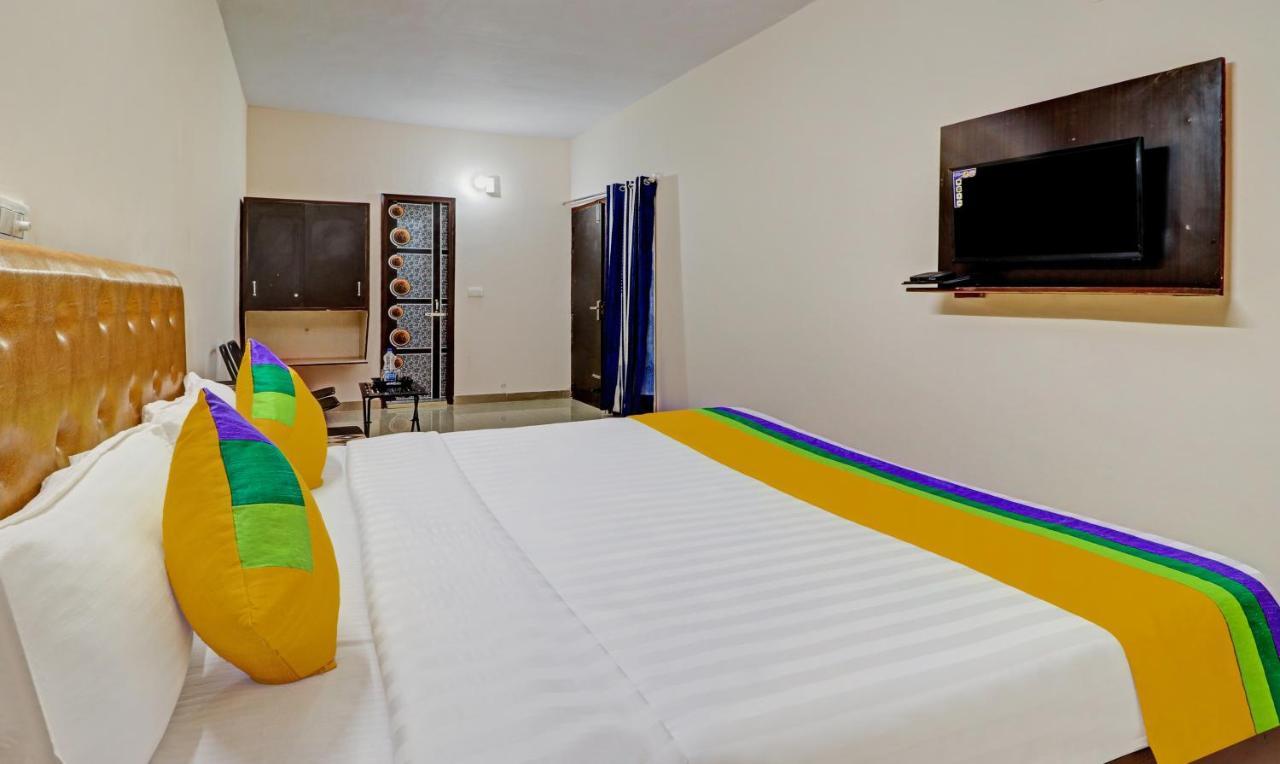 Itsy By Treebo - Divine Inn Chandīgarh المظهر الخارجي الصورة