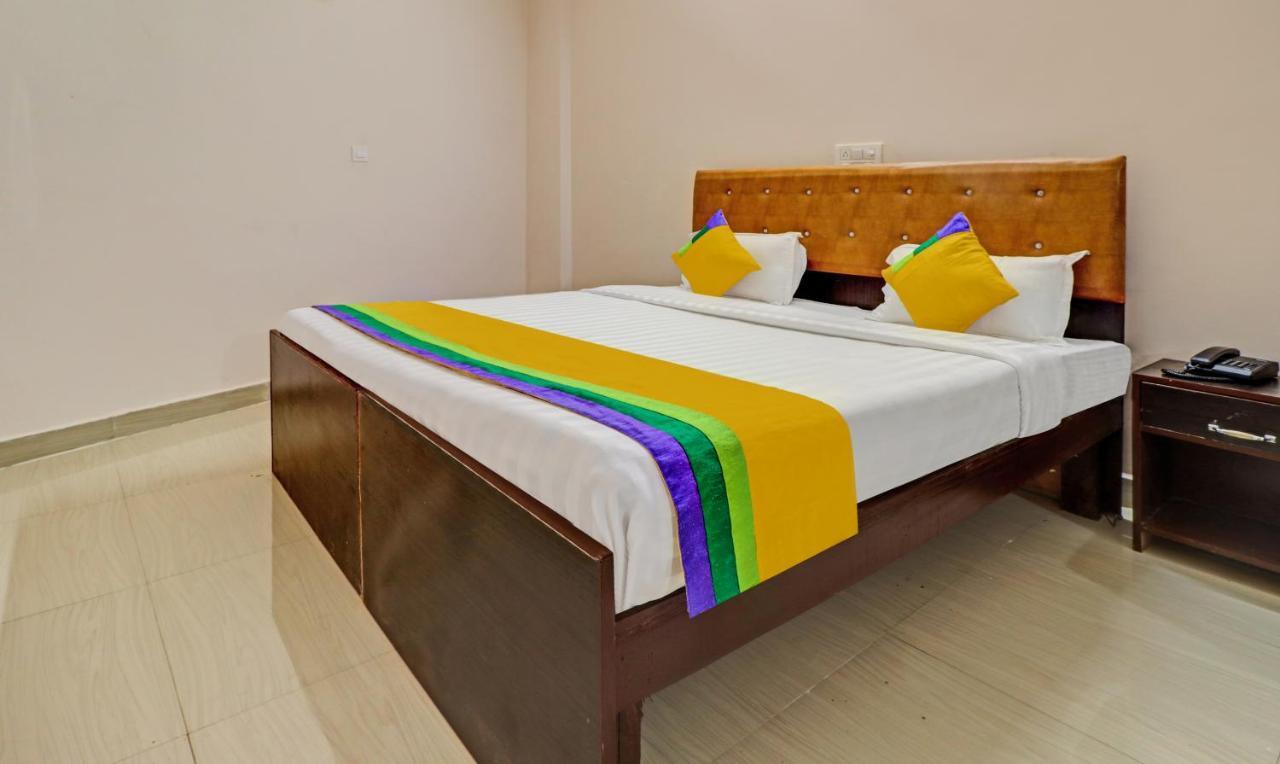 Itsy By Treebo - Divine Inn Chandīgarh المظهر الخارجي الصورة